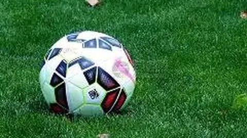 詹皇成就非凡：连续十年获周最佳荣誉实属幸运